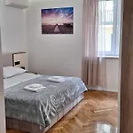 M&l Bacvice Apartment Split